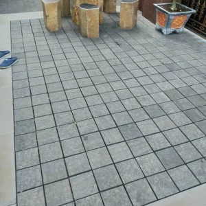 Đá cubic bazan đen khò 10x10x5