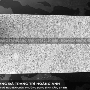Đá tự nhiên trắng suối lau khò nhám 30x60x2