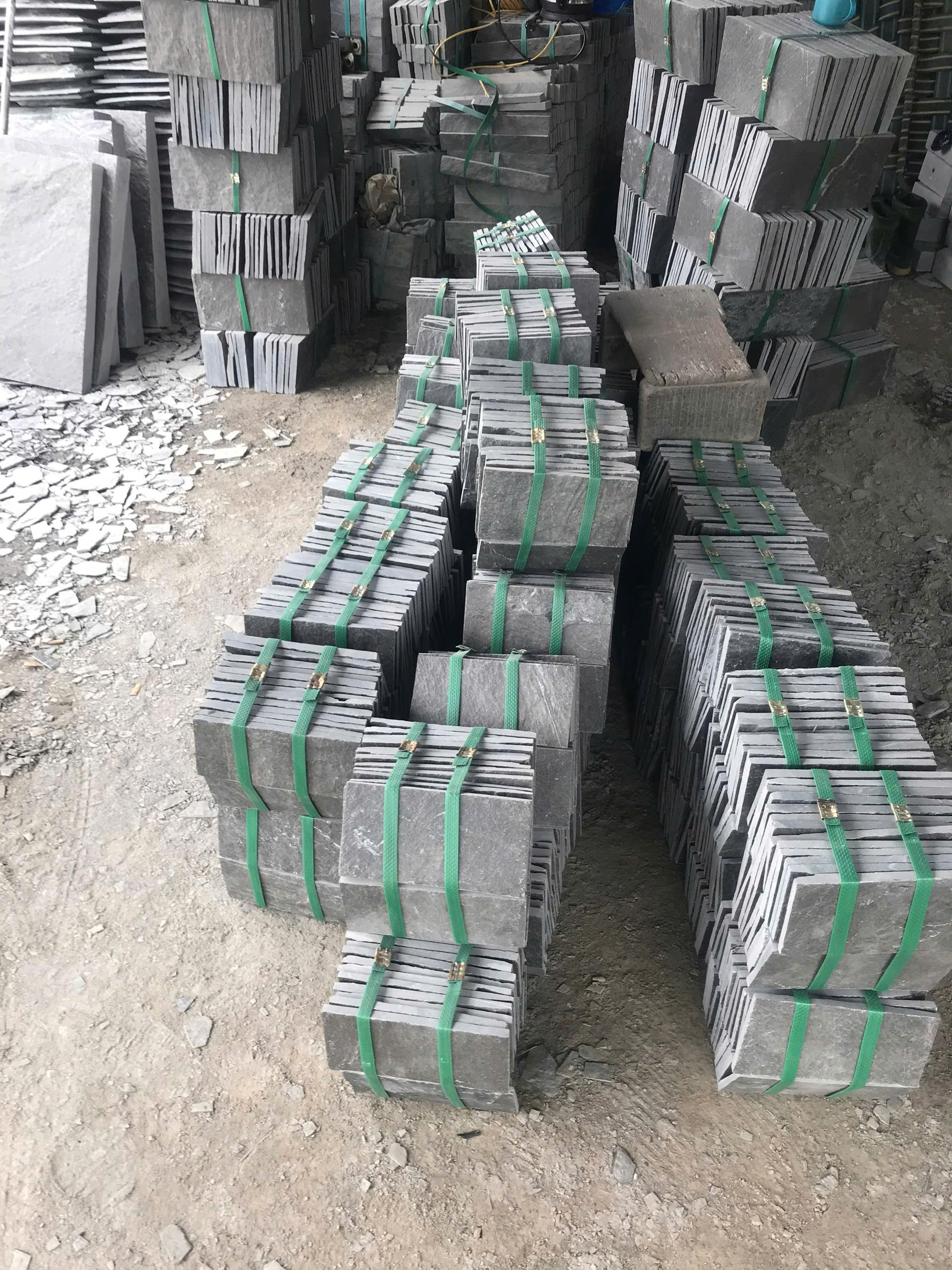 Đá chẻ ốp tường 15x30