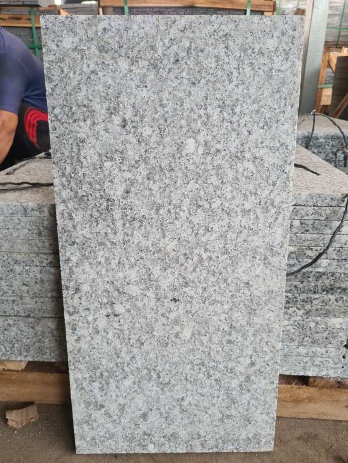 Đá granit suối lau đốt 300*600*20mm