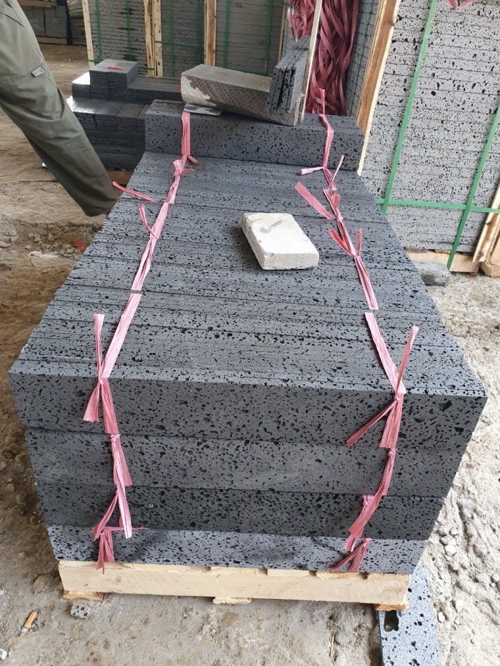 Đá núi lửa 100*600*12 mm
